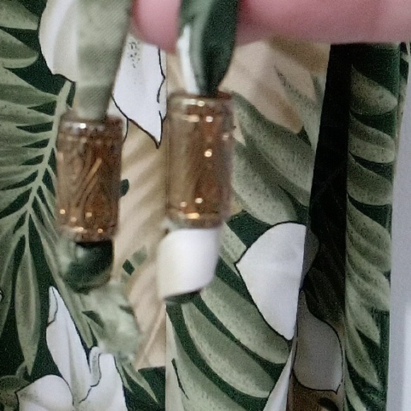 VIP Petites tropical print neutral button down maxi dress - Picture 6 of 7